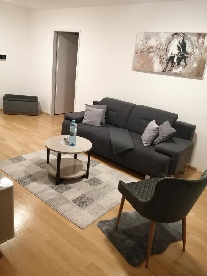 Apartment Tesla Vienna Exterior photo