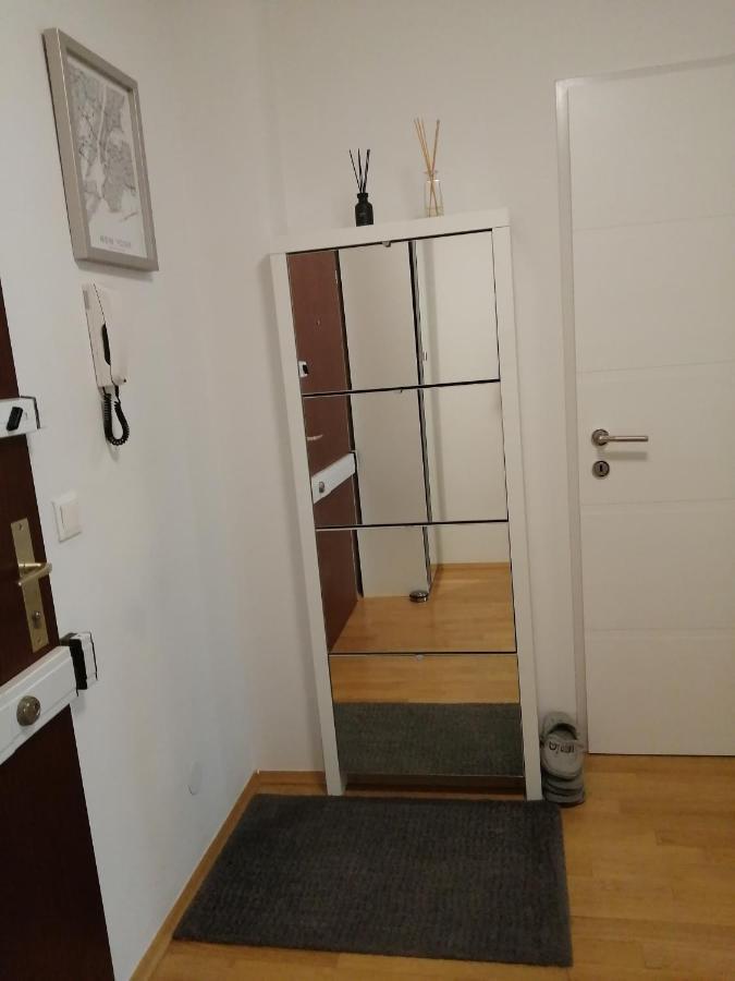 Apartment Tesla Vienna Exterior photo